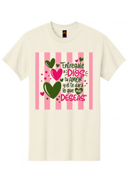 Amor a Dios Graphic Tee Honguito Trends Collection.